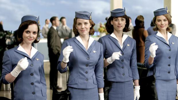 2011 Sony Pictures Television Inc. All Rights Reserved. Sie schreiben Geschichte und dürfen auf dem Jungfernflug des neusten Flugzeug...