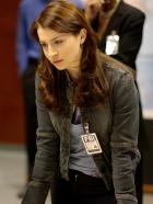 Missing - Verzweifelt gesucht - Nachdem Brooke nach San Francisco versetzt wurde, soll nun Jess Mastriani (Caterina Scorsone) mit Nicole zusammen arbeiten ... © Sony Pictures Television International. All Rights Reserved.