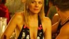 Sex and the City - Um den Frust des Tages abzuschütteln, begeht Samantha (Kim Cattrall) einen fatalen Fehler. Sie raucht einen Joint ... © Paramount Pictures Sex and the City - Um den Frust des Tages abzuschütteln, begeht Samantha (Kim Cattrall) einen fatalen Fehler. Sie raucht einen Joint ... © Paramount Pictures