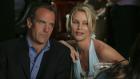 Desperate Housewives - Als Susan Ex-Mann Karl (Richard Burgi, l.) gemeinsam mit Edie (Nicolette Sheridan, r.) auf Julies Geburtstagsfeier erscheint, kommt es zum Eklat ... © Touchstone Pictures