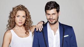 Anna und die Liebe - Werden Luca (Manuel Cortez, r.) und Nina (Maria Wedig, l.) zusammenfinden? © SAT.1 Anna und die Liebe - Werden Luca (Manuel Cortez, r.) und Nina (Maria Wedig, l.) zusammenfinden? © SAT.1