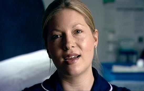 24 Stunden Notaufnahme - Geschichten, die das Leben schreibt: 70 Kameras fangen den spannenden und dramatischen Alltag der Notaufnahme im King College Hospital in London ein. © Sixx / Shine International