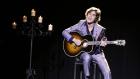 90210 - Kann Javier (Diego Boneta) Adriannas Herz erobern? © TM &   CBS Studios Inc. All Rights Reserved