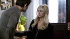 Ringer - Henry Butler (Kristoffer Polaha, l.) und Bridget Kelly (Sarah Michelle Gellar, r.) verdächtigen sich gegenseitig, Gemma umgebracht zu haben ... © 2011 THE CW NETWORK, LLC. ALL RIGHTS RESERVED