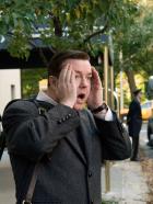 Movie Classixx - Der mürrische New Yorker Zahnarzt Dr. Bertram Pincus (Ricky Gervais) hat nur einen Wunsch: von seinen Mitmenschen in Ruhe gelassen zu werden. Sein Leben ändert sich allerdings komplett, als er bei einem Routineeingriff für sieben Minuten tot ist ... © MMVIII DREAMWORKS LLC AND SPYGLASS ENTERTAINMENT FUNDING, LLC. All rights reserved.