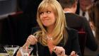 Aus Versehen glücklich - Hat immer einen guten Rat für ihre Freundinnen parat: Olivia (Ashley Jensen) © 2009 CBS Broadcasting Inc. All Rights Reserved