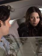 Gossip Girl - Dan (Penn Badgley l.) möchte seinen nächsten Enthüllungsroman über die Upper East Siders schreiben und wird auf der Suche nach einer Verbündeten schnell fündig: Georgina Sparks (Michelle Trachtenberg, r.) möchte auch endlich mit Manhattens Elite abrechnen ... © Warner Bros. Television