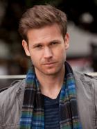 Vampire Diaries - Ist es möglich, dass Alaric (Matthew Davis) Frau Elenas biologische Mutter ist? © Warner Bros. Television