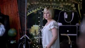 Allison (Patricia Arquette) träumt, dass ein kleiner Junge in einem Spielzeuggeschäft von einem Mann mit Hilfe einer Marionette entführt werden soll ... © Paramount Network Television Allison (Patricia Arquette) träumt, dass ein kleiner Junge in einem Spielzeuggeschäft von einem Mann mit Hilfe einer Marionette entführt werden soll ... © Paramount Network Television